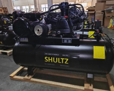 Compressori d'aria industriali SHULTZ spediti in container completi in Sud Am...
